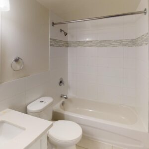 801-66-Broadway-Bathroom