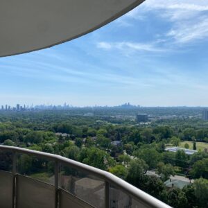 6 Fenelon Balcony